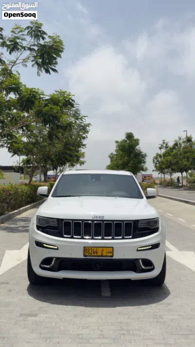 جيب جراند شيروكى SRT 8 3