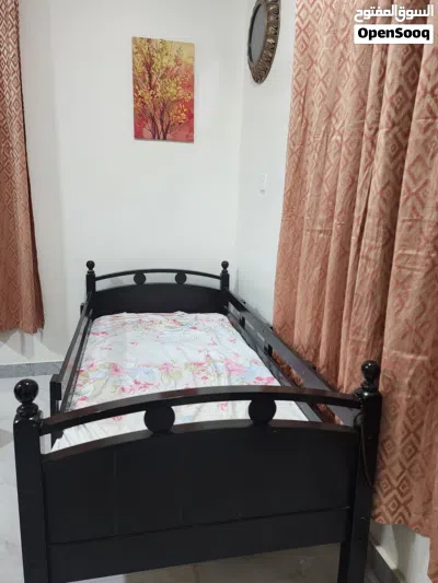 single bed with protection 2