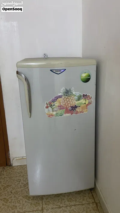 معلومات صريحة تشير إلى السعة باللتر (Liters) لهذه الثلاجة من نوع توشيبا موديل GR-E201. 3