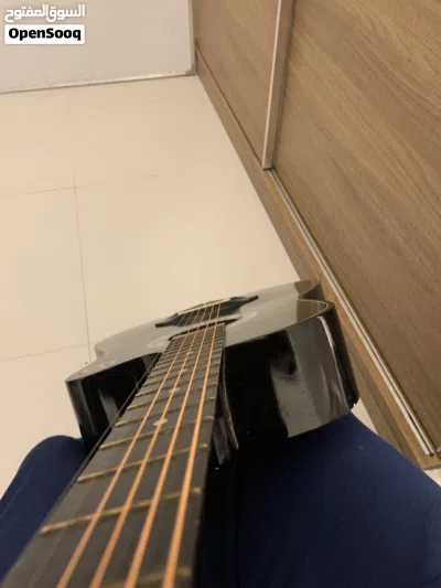 جيتار اكوستيك اسود للبيع / Acoustic guitar for sale 4