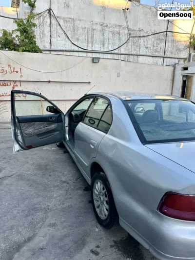 ميتسوبيشي جالنت DL 4