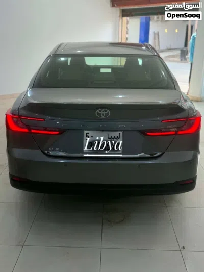 Toyota Camry LE 2