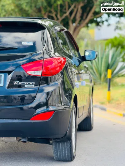 Hyundai Tucson GL 4