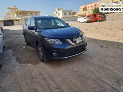 Nissan Rogue SV 4