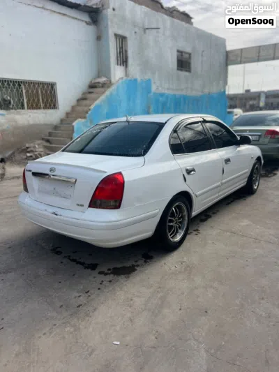 هيونداي افانتي Standard 4