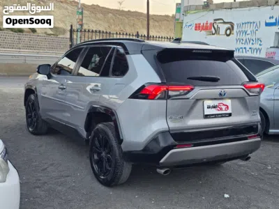 Toyota RAV 4 XSE 2