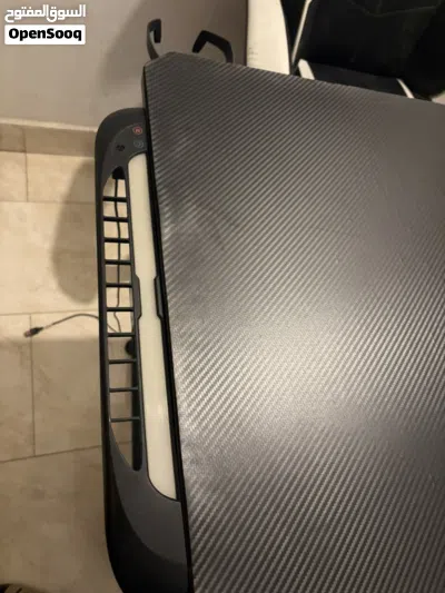 للبيع طاولة قيمك و كرسي 3