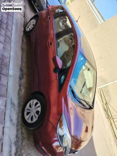 Nissan Versa Standard 2