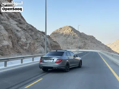 مرسيدس بنز الفئة-C C 300 4