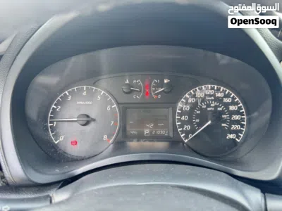 نيسان سنترا SV 4