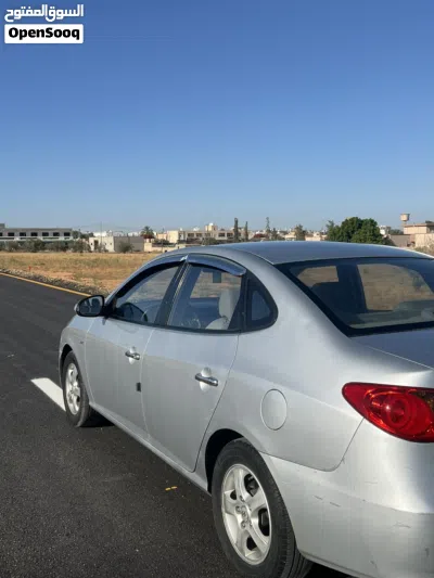 Hyundai Avante Limited 3