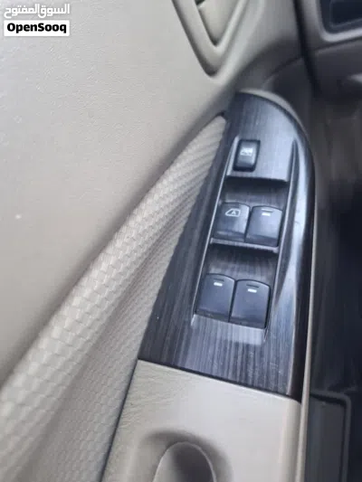 نيسان صني Standard 4