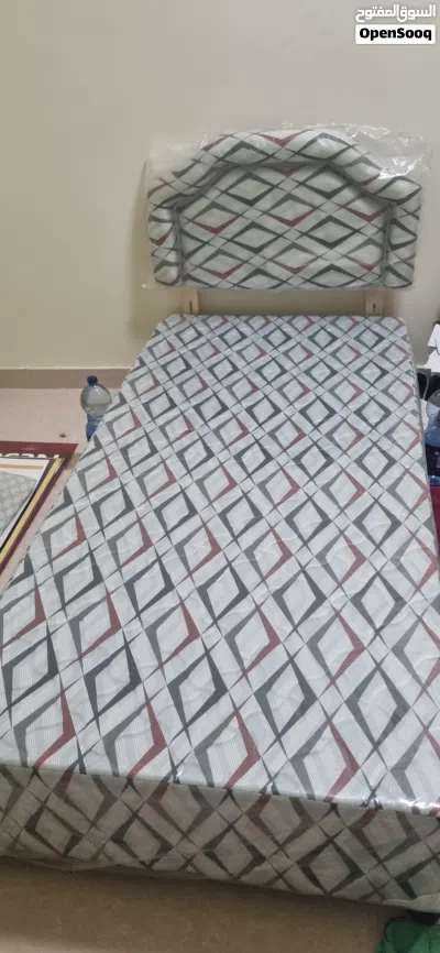Jabreen Cot without mattress 2