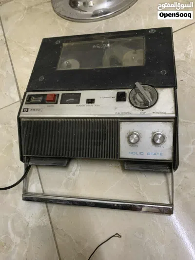 مجموعه صوتيات ومسجلات ريل وسماعات للبيع 3