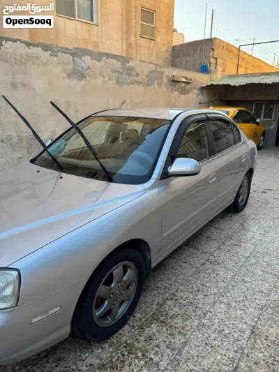 هيونداي افانتي Standard 3