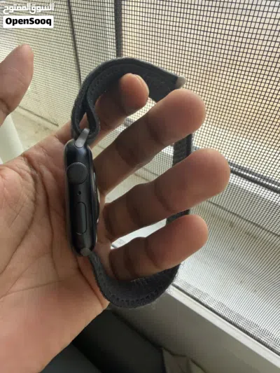 APPLE WATCH SE (2nd gen , GPS ) 3