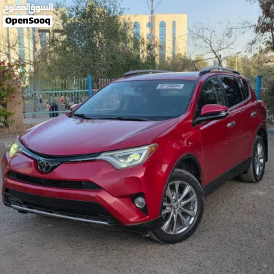 Toyota RAV 4 Limited 4