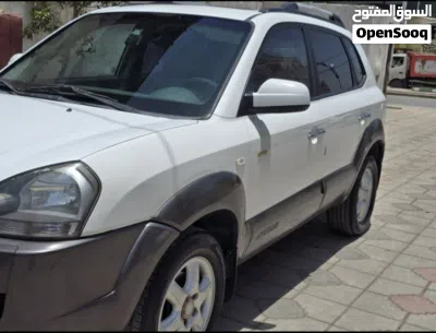 Hyundai Tucson GLS 3