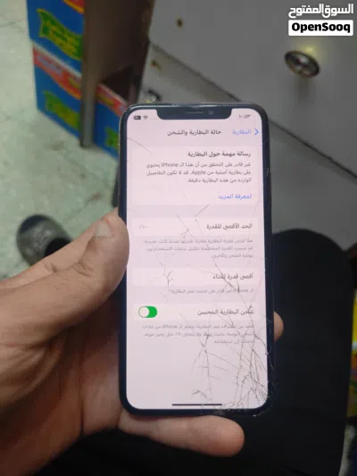 ايفون XS جهاز تجي تفحص تاخذ بيه مجال قيم او اخذ 4