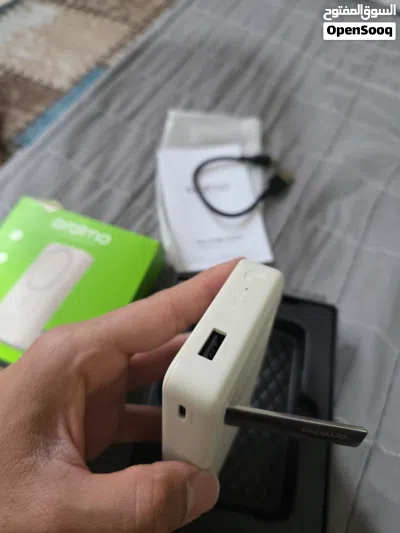 للبيع باور بانك لاسلكي (مغناطيسي) وسلكي من شركة Oraimo 4