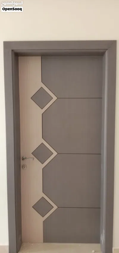 Fiver Combine colour Doors only 60/- with accessories 4