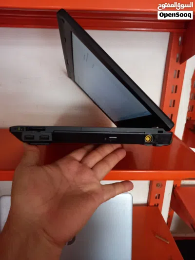 لينوفو lenovo. المعالج كور اي 5 الجيل الثاني . الهارد 256. ssd . الرام 4 حجم الشاشة 14 4