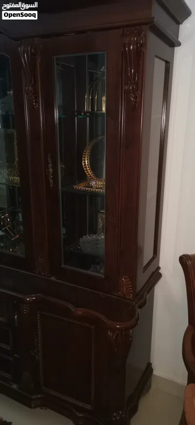 مكتبه لي البيع 2