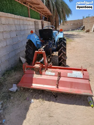 جرار زراعي 2باسطوني متشي عداد 980ساعه 2