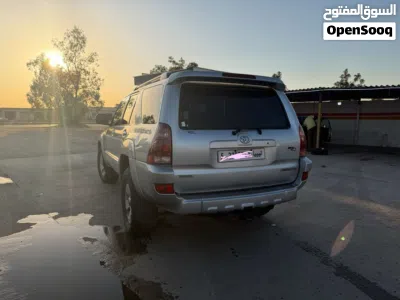 Toyota 4 Runner SR5 3