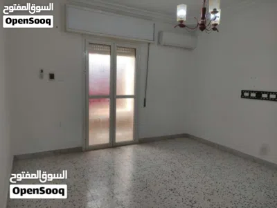شقة الايجار في عمارات البطاطا بن دخيل دور اول عايلة ليبين او اجانب 4