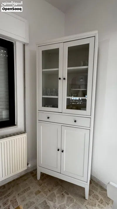 بوفيه ابيض من ايكيا شبه مستعمل 2