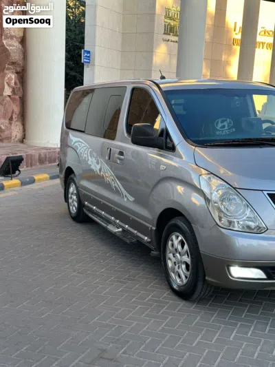 Hyundai H1 Standard 4