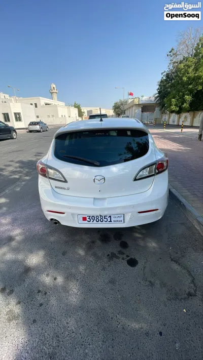 Mazda 3 Standard 3