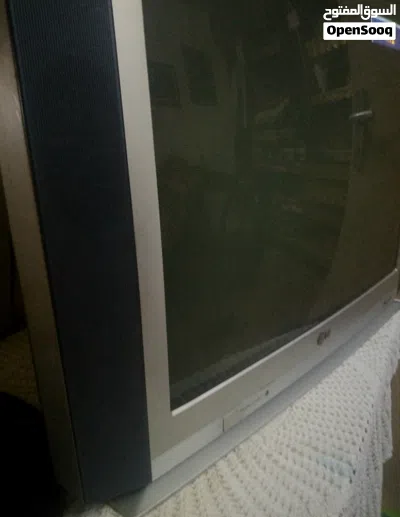 تلفزيون LG بحالة الوكاله للبيع بسعر مغري 29 بوصه بسعر 18 دينار نهايته أن شالله 2