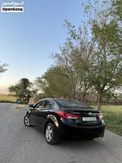 هيونداي افانتي Limited 3