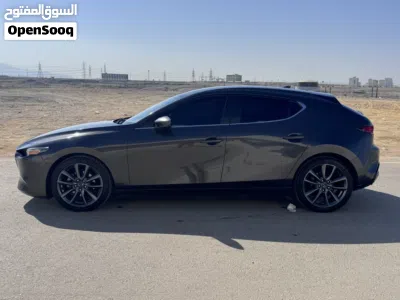 Mazda 3 S Select Sport 2