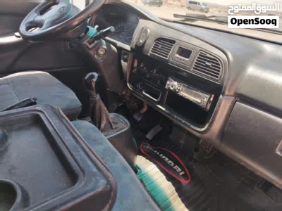 هيونداي H 100 4