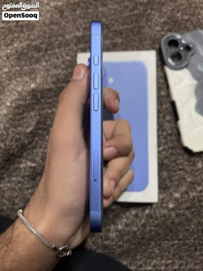 iPhone 16 عادي (128gb/B98) للبيع 3