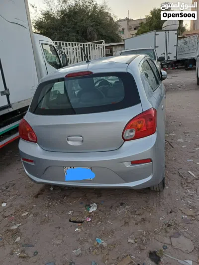 ميتسوبيشي ميراج Standard 2