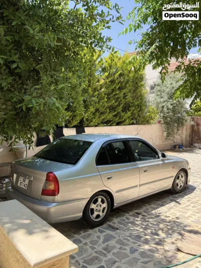 Hyundai Verna EX 2
