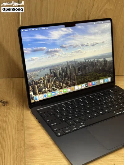 MacBook Air 2024 M3-Chip 16 RAM 256 SSD. 13.6-inch 3