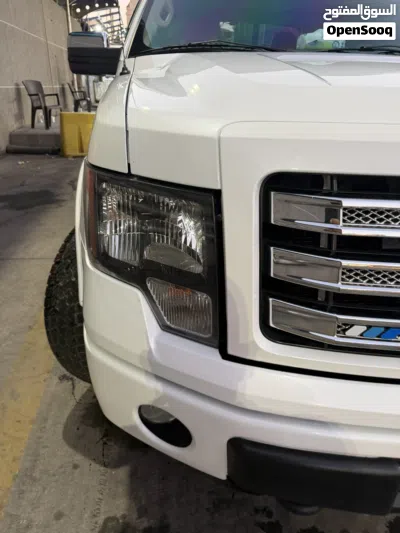Ford F-150 Limited 4