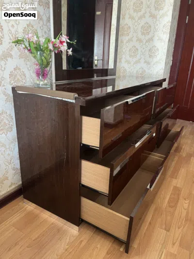 ALF ITALIYA PISA WALNUT FINISH Dressing table with Mirror And 6door Majestic Wardrobe 3