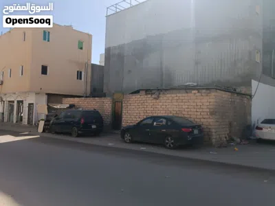 قطعة أرض تجارية للبيع ثلاثة واجهات في غوط الشعال 2