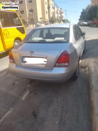 Hyundai Avante Standard 3