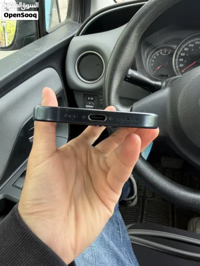 iPhone 15 Pro 3