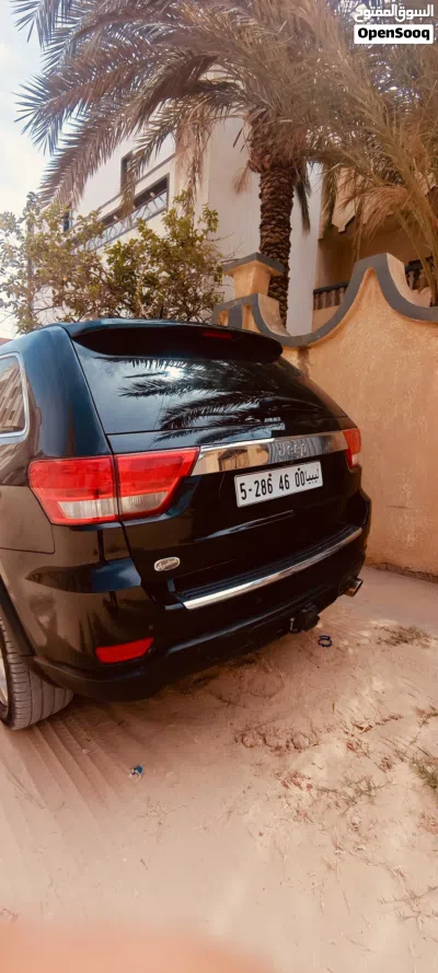 Jeep Grand Cherokee Altitude 2