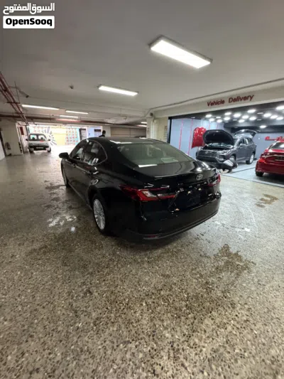 Toyota Camry E Plus HEV 4