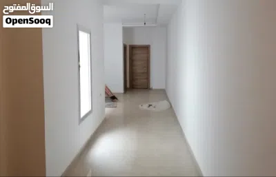 شقة الايجار جديدة تشطيب حديت مدخل خاص دور التاني في حي دمشق 3
