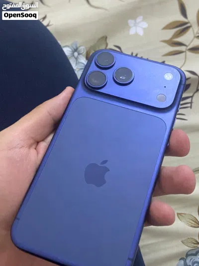 ايفون 17 pro max esim نيلي 256GB 2